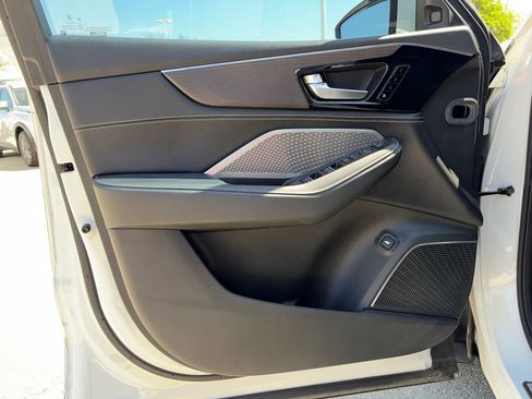 Used 2023 Acura MDX SH-AWD w/ Advance Package image 22