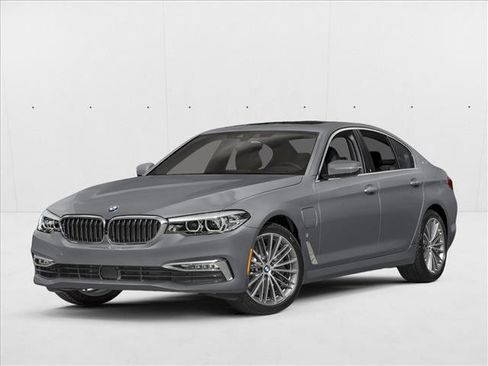 Used 2018 BMW 530e RWD image 1