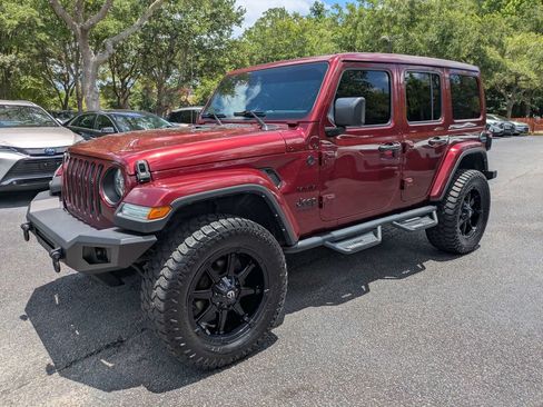 Used 2021 Jeep Wrangler Unlimited Sahara AWD/4WD image 8