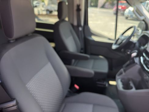 Used 2024 Ford Transit 350 XLT RWD image 25