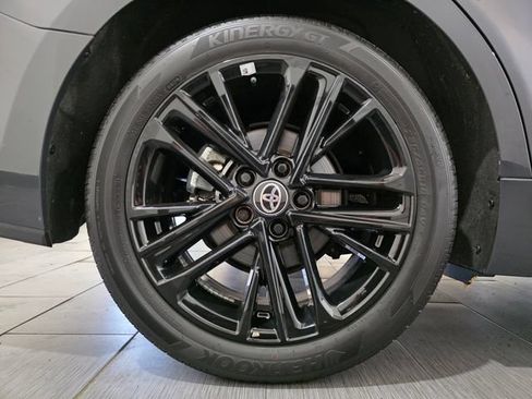 Used 2025 Toyota Camry SE AWD/4WD image 24