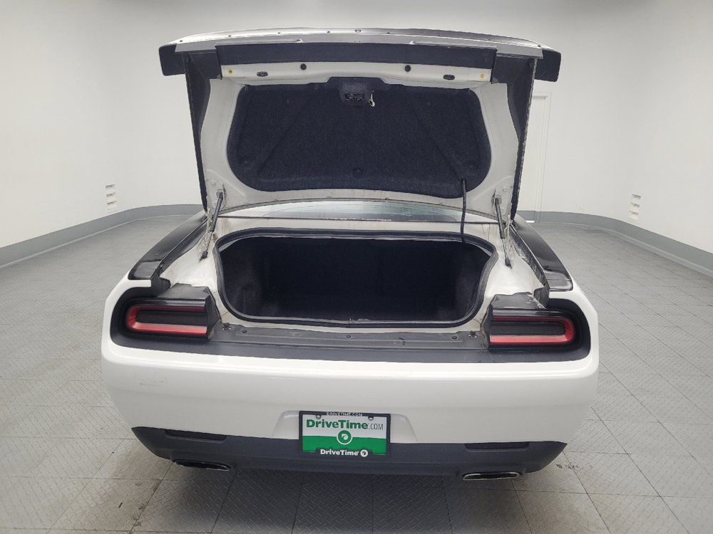 Used 2019 Dodge Challenger SXT w/ Blacktop Package RWD image 29