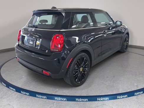 Used 2024 MINI Cooper SE image 7