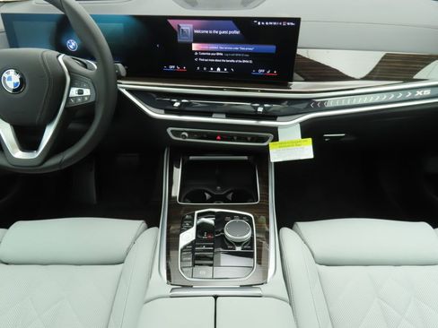 New 2026 BMW X5 sDrive40i w/ Premium Package image 13