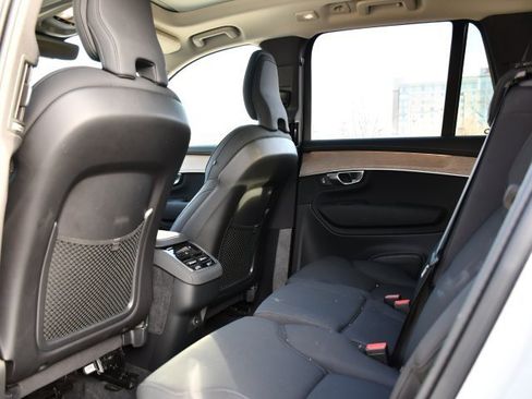 Certified 2025 Volvo XC90 B5 Plus image 14