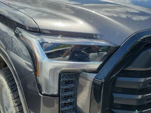 Used 2025 Toyota Tundra SR w/ SR Tow Package AWD/4WD image 4