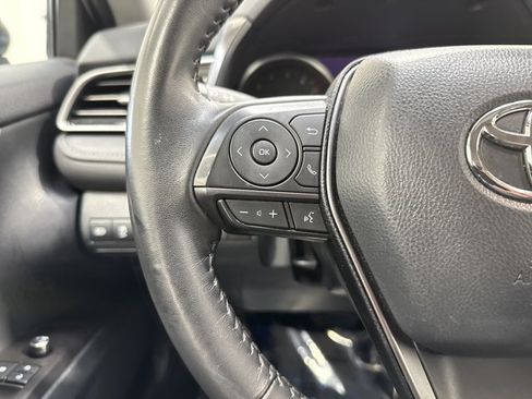 Used 2024 Toyota Camry XSE FWD image 17