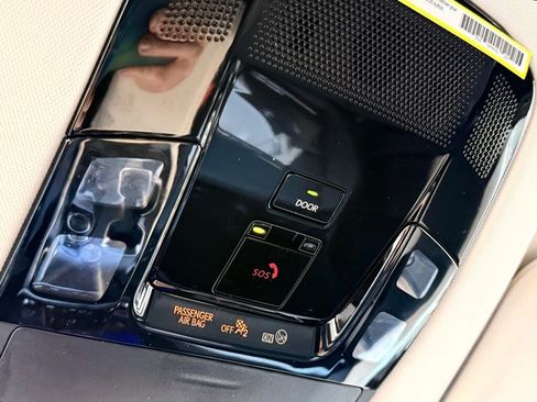 Certified 2023 Lexus RZ 450e Premium image 32