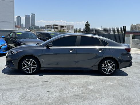 Certified 2024 Kia Forte GT-Line FWD image 3