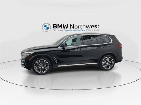 Used 2023 BMW X5 xDrive40i w/ Premium Package image 10