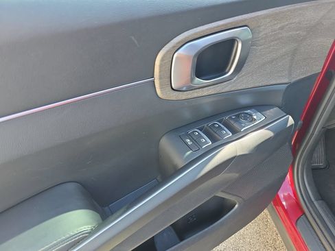 Used 2023 Kia Sorento S w/ Panoramic Sunroof Package AWD/4WD image 21
