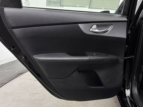 Used 2023 Kia Forte LXS image 23