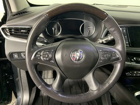 Used 2021 Buick Enclave Avenir w/ Avenir Technology Package image 36