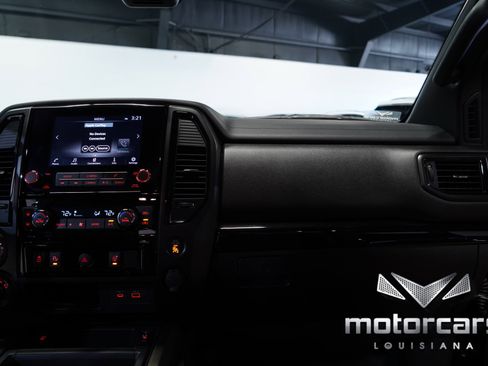 Used 2024 Nissan Titan SV w/ SV Bronze Edition Package AWD/4WD image 34