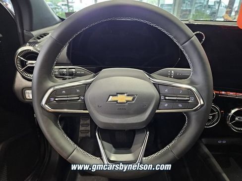 New 2025 Chevrolet Blazer EV LT AWD/4WD image 16