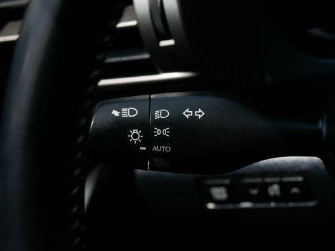 Used 2014 Lexus IS 250 w/ F-Sport Package RWD image 33