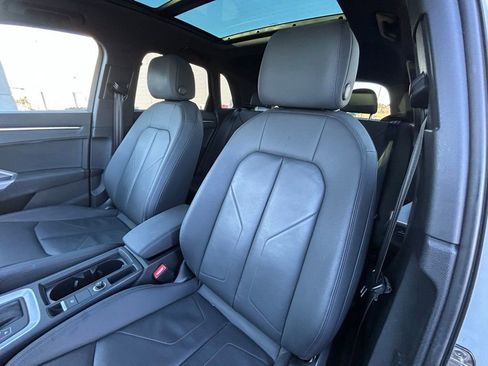 Used 2021 Audi Q3 2.0T Premium image 16