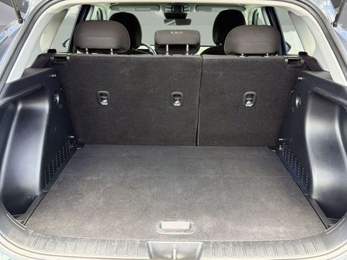 Used 2025 Hyundai Kona SEL FWD image 29