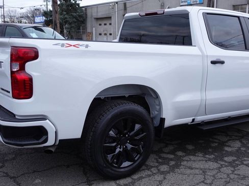 Used 2023 Chevrolet Silverado 1500 Custom w/ LPO, Dark Essentials Package image 9