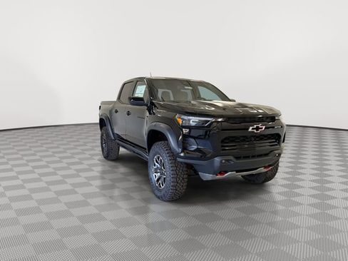 Certified 2026 Chevrolet Colorado ZR2 w/ Technology Package AWD/4WD image 2