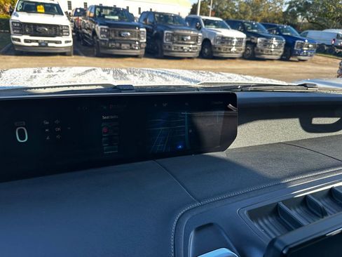 New 2025 Ford Expedition Platinum w/ Platinum Ultimate Package image 73