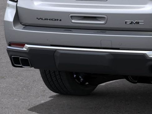 New 2026 GMC Yukon Denali AWD/4WD image 14