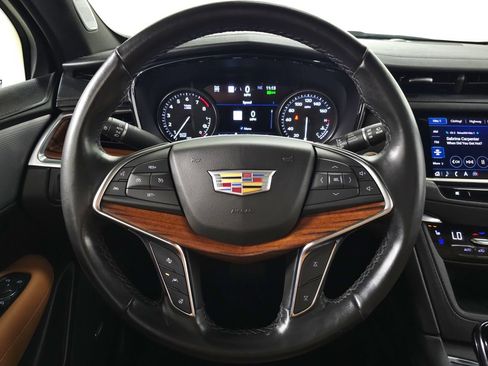Certified 2023 Cadillac XT5 Premium Luxury w/ Technology Package AWD/4WD image 22