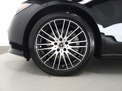 Certified 2026 Mercedes-Benz C 300 4MATIC Sedan image 32