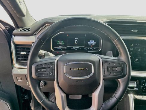 Used 2024 GMC Sierra 1500 Denali w/ Denali Reserve Package AWD/4WD image 14