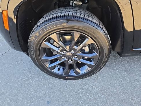 New 2026 Jeep Grand Cherokee L Limited AWD/4WD image 24
