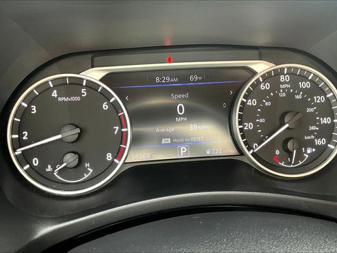 Used 2022 Nissan Sentra SV image 24