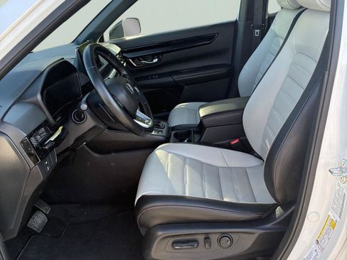 Used 2025 Honda CR-V Sport Touring image 19