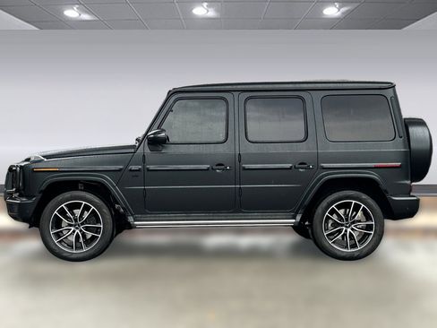 Used 2021 Mercedes-Benz G 550 image 2