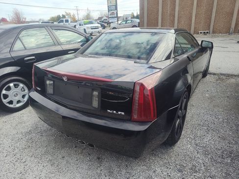 Used 2004 Cadillac XLR image 6
