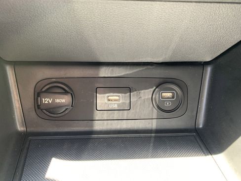 Used 2023 Hyundai Sonata SEL w/ Preferred Accessory Package FWD image 19