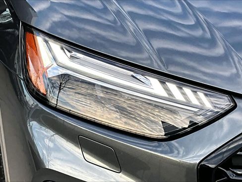 Certified 2022 Audi Q5 2.0T Prestige w/ Prestige Package image 30