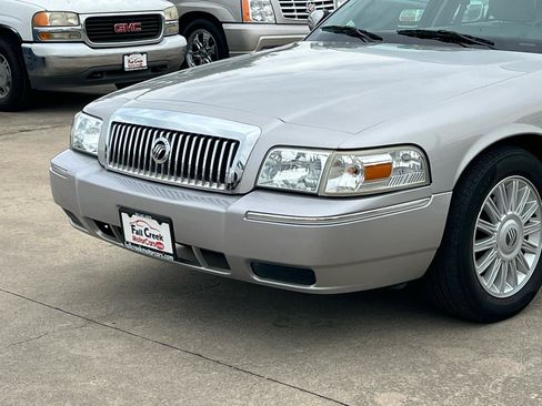 Used 2009 Mercury Grand Marquis LS RWD image 12