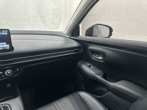 Certified 2023 Honda HR-V EX-L image 13