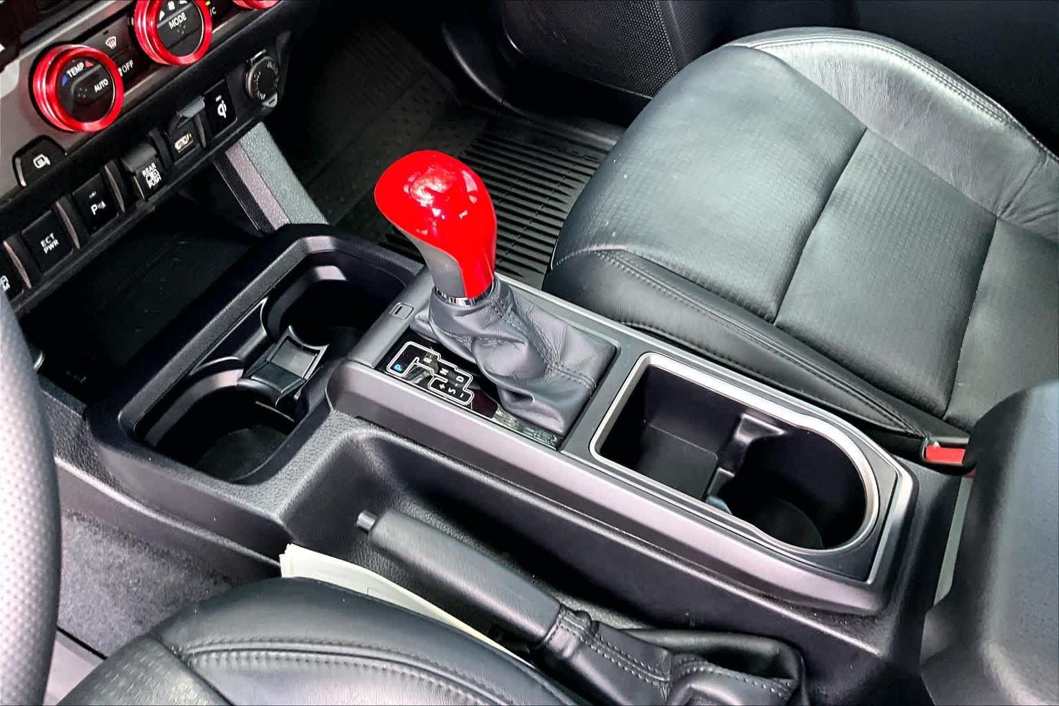Used 2023 Toyota Tacoma TRD Sport w/ TRD Premium Sport Package RWD image 17