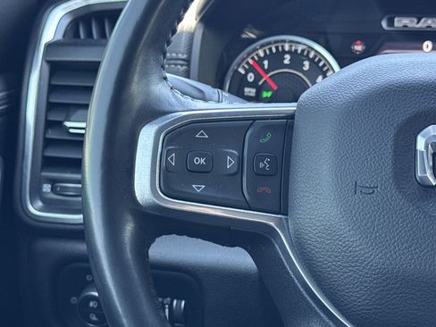 Used 2023 RAM 1500 Laramie AWD/4WD image 7