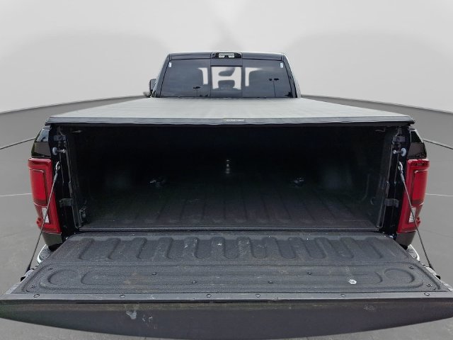 Used 2025 RAM 3500 Limited AWD/4WD image 34