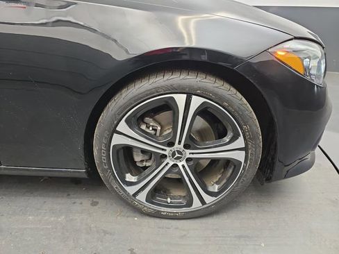 Used 2023 Mercedes-Benz C 300 Sedan image 12