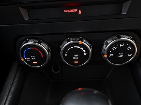 Used 2018 MAZDA CX-5 Sport w/ I-ACTIVSENSE Package FWD image 18