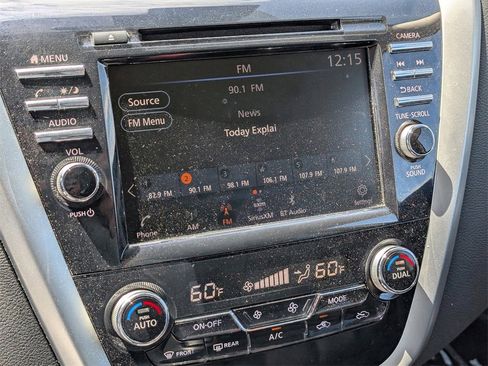 Used 2023 Nissan Murano SV image 23