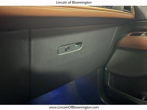 Certified 2025 Lincoln Aviator Reserve w/ Jet Appearance Package AWD/4WD image 66