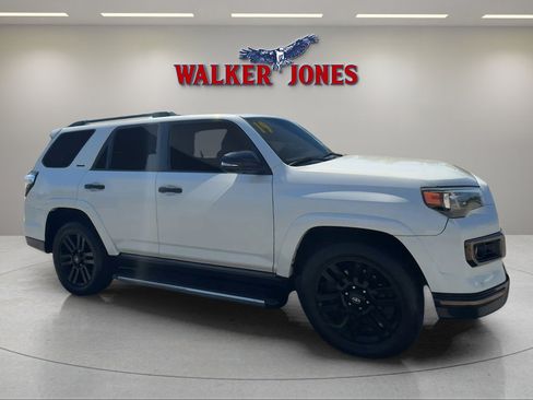Used 2019 Toyota 4Runner Limited AWD/4WD image 1