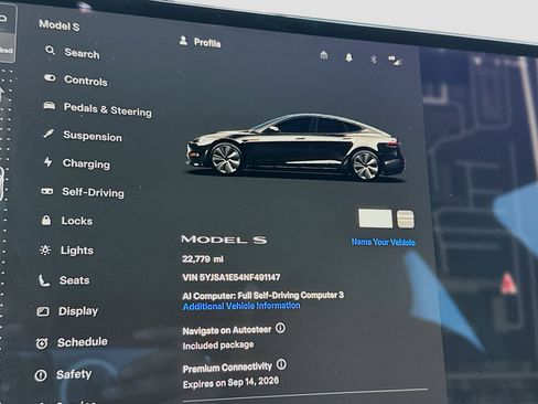 Used 2022 Tesla Model S AWD/4WD image 8