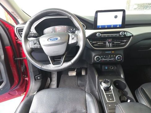 Used 2020 Ford Escape SEL image 7