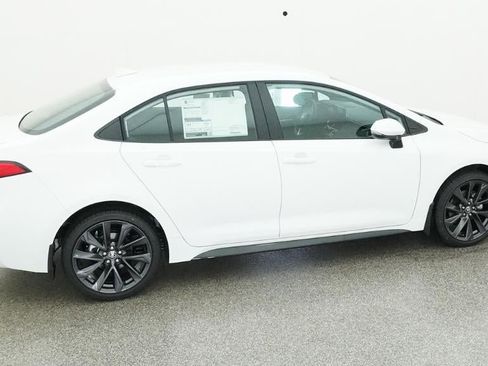 New 2026 Toyota Corolla SE FWD image 10