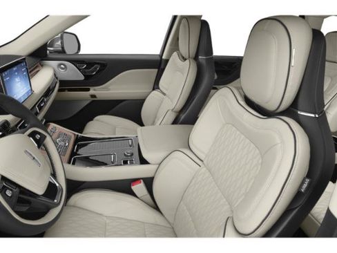 Used 2020 Lincoln Aviator Black Label Grand Touring image 9